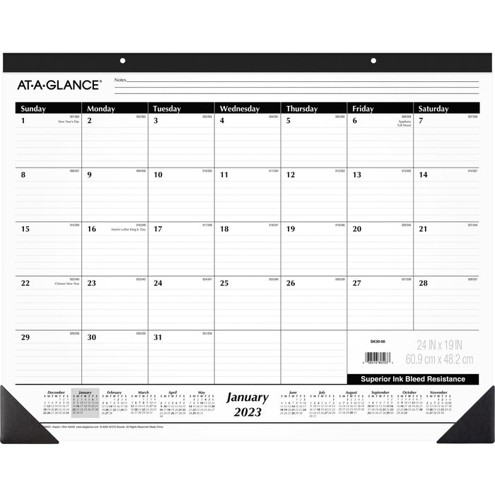 At-A-Glance Classic Monthly Desk Pad - AAGSK3000